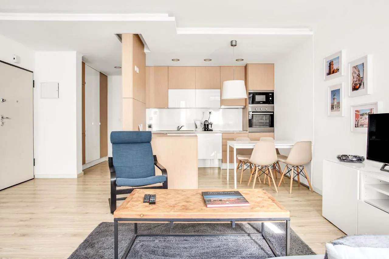 Modern 2 Bedroom Apartment In Estrela With Outside Terrace! Amazing For Families, Couples, Friends Lisboa 0*,